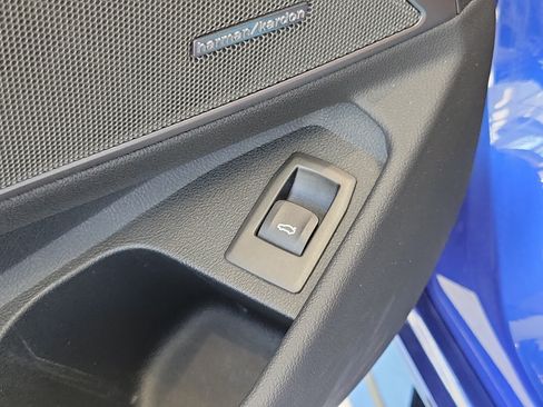 Used 2025 BMW M3 Competition AWD/4WD image 22