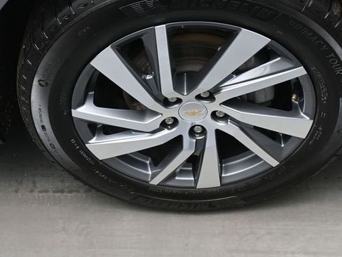 Used 2024 Chevrolet Equinox LT image 29