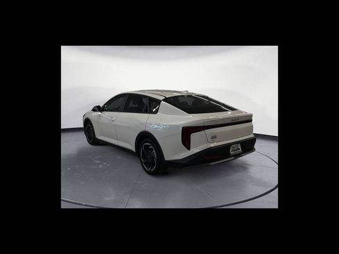 Used 2025 Kia K4 EX FWD image 4