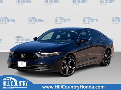 Certified 2025 Honda Accord Sport image 1