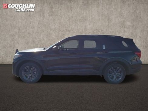 New 2026 Ford Explorer Active w/ Active Comfort Package image 5