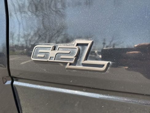 Used 2014 Ford F150 Raptor w/ Equipment Group 801A Luxury image 12