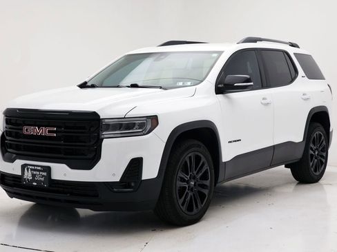 Used 2023 GMC Acadia SLT w/ Elevation Edition image 5