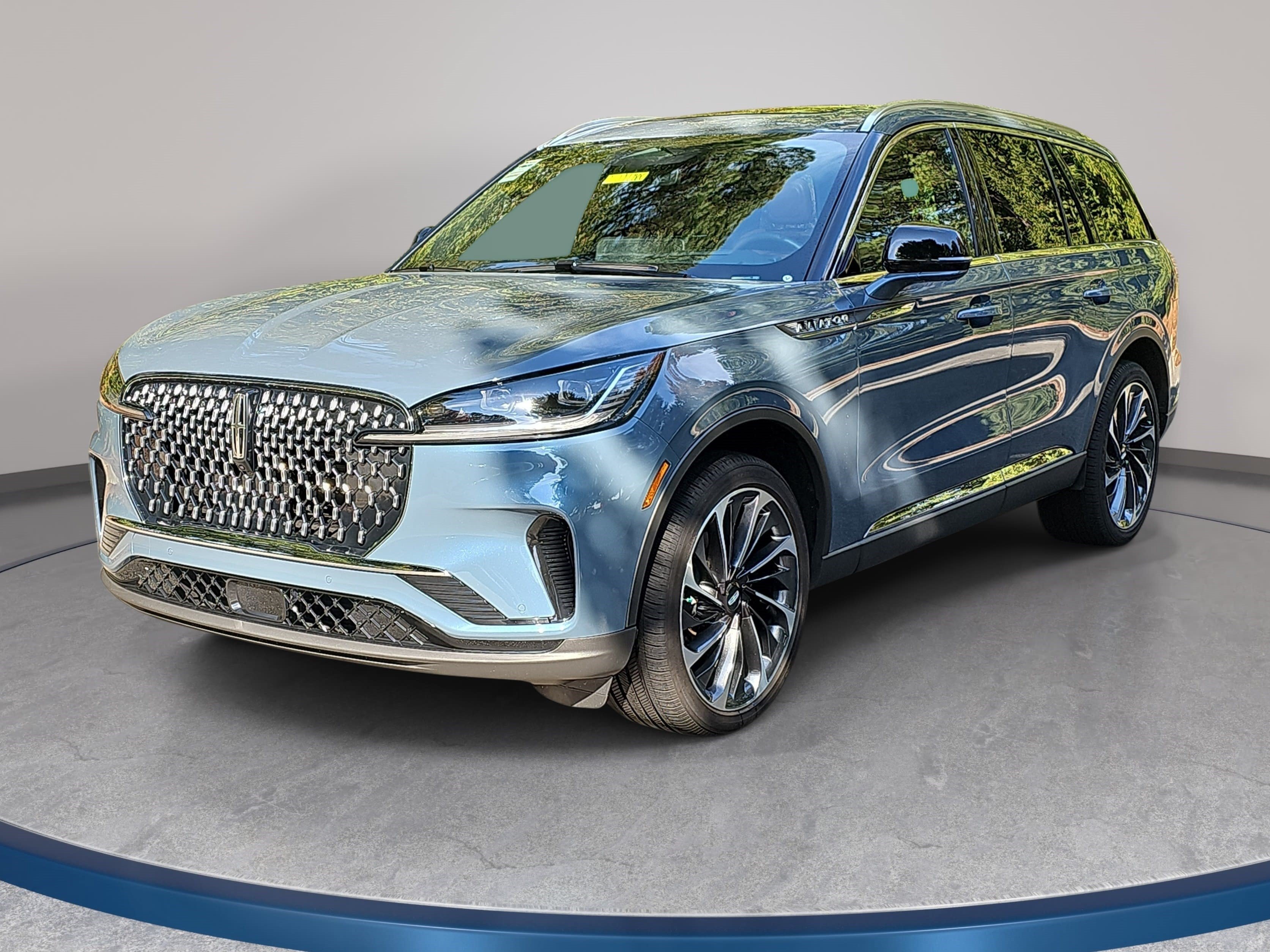 Used 2026 Lincoln Aviator Reserve AWD/4WD image 1