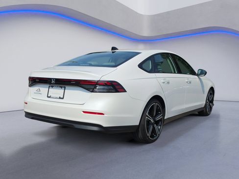 Certified 2026 Honda Accord SE image 6