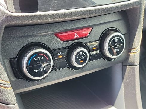 Used 2022 Subaru Crosstrek 2.0i Premium w/ Popular Package #4A AWD/4WD image 24