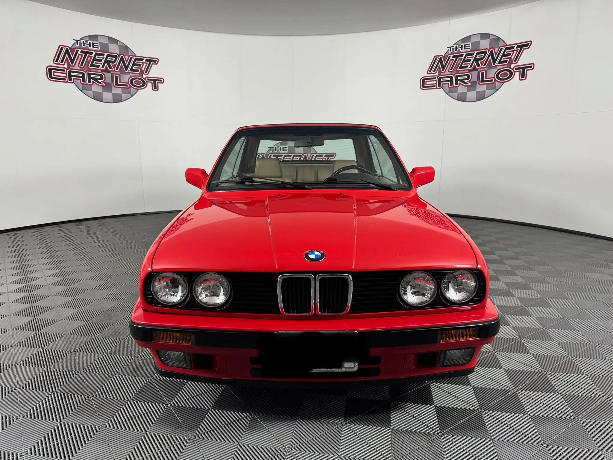Used 1991 BMW 325i Convertible RWD image 3