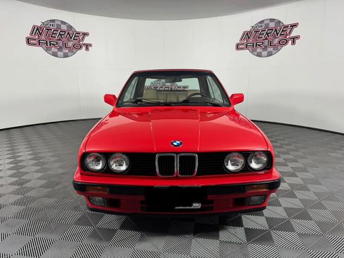 Used 1991 BMW 325i Convertible image 3