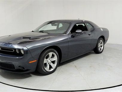 Used 2017 Dodge Challenger SXT w/ Driver Convenience Group