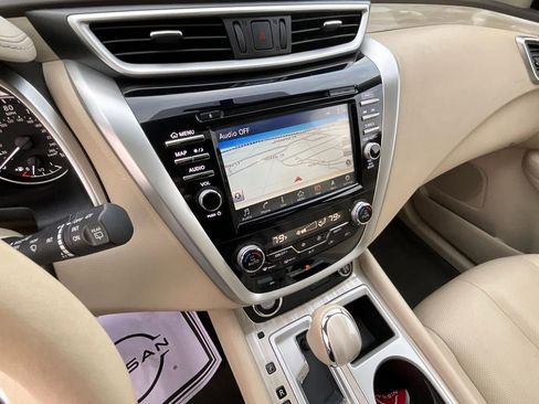 Certified 2018 Nissan Murano Platinum w/ Cargo Package image 41