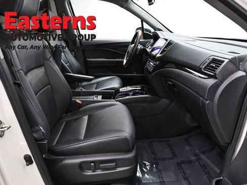 Used 2017 Honda Pilot Elite image 26