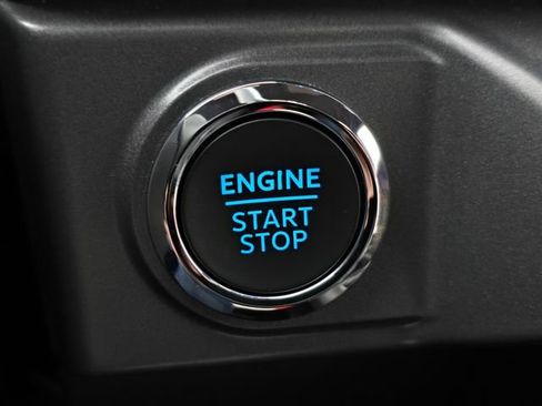 New 2025 Ford F150 XLT w/ Equipment Group 302A MID image 32