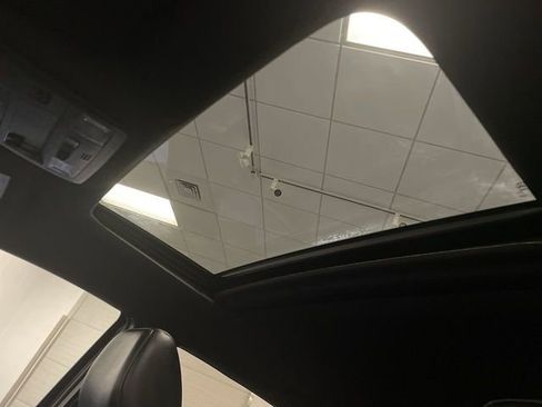 Used 2022 Toyota Tacoma TRD Sport w/ TRD Premium Sport Package image 22