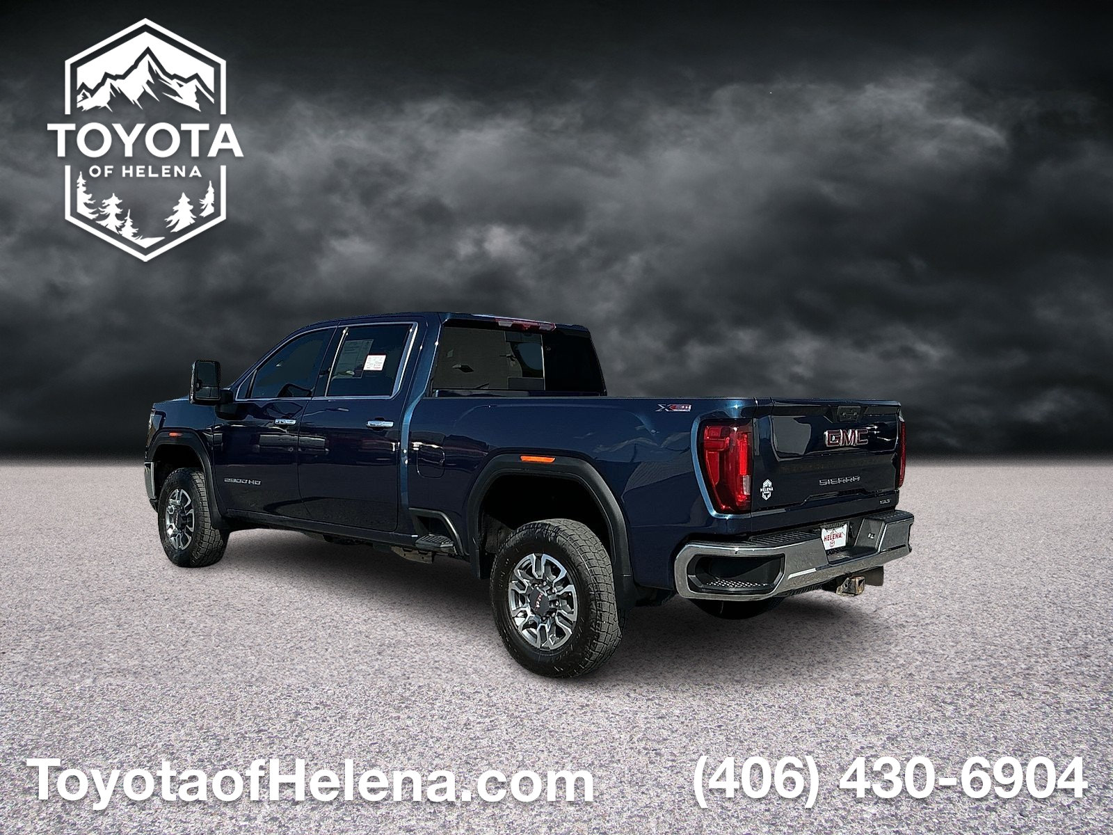 Used 2022 GMC Sierra 2500 SLT w/ SLT Convenience Package AWD/4WD image 3