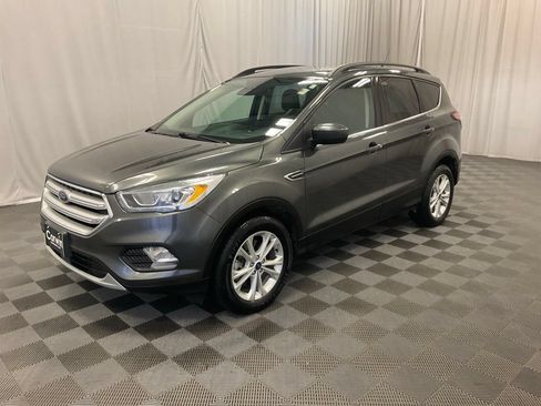 Used 2018 Ford Escape SEL w/ Ford Safe & Smart Package AWD/4WD image 10
