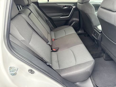 Certified 2024 Toyota RAV4 XLE FWD image 16