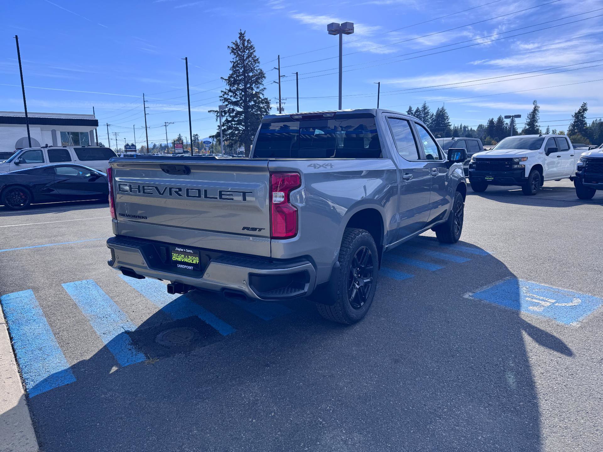 New 2026 Chevrolet Silverado 1500 RST w/ RST All Star Premium Package AWD/4WD image 7