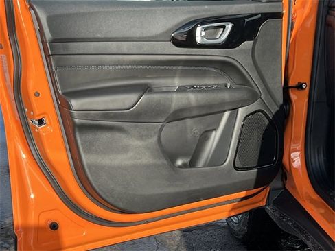 New 2026 Jeep Compass Limited image 12