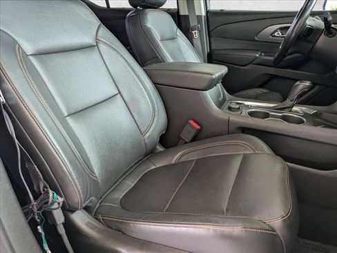 Used 2019 Chevrolet Traverse Premier w/ Redline Edition FWD image 21