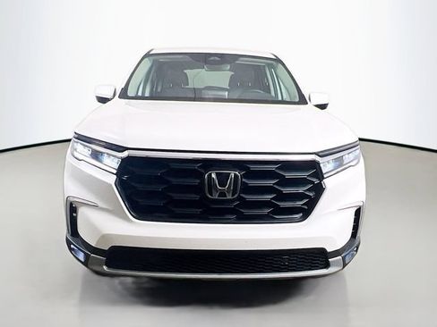 Used 2025 Honda Pilot EX-L image 2
