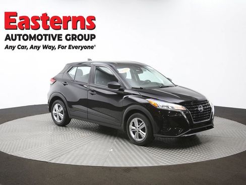 Used 2023 Nissan Kicks S image 48