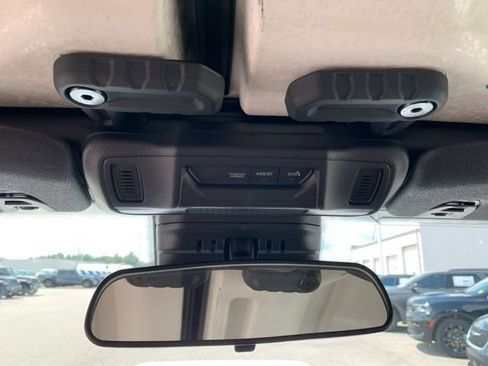 New 2025 Jeep Gladiator Mojave image 20