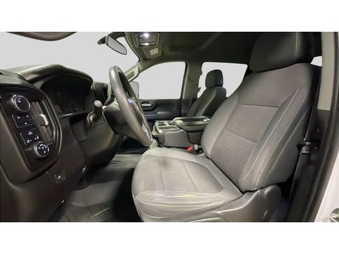 Used 2022 Chevrolet Silverado 2500 Custom w/ Custom Value Package AWD/4WD image 12