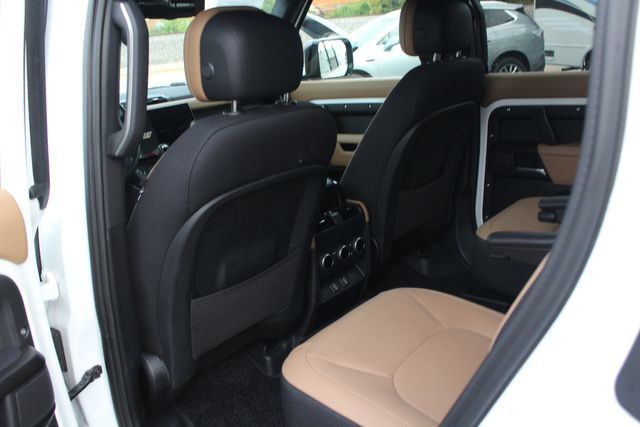 Used 2026 Land Rover Defender 130 V8 AWD/4WD image 26