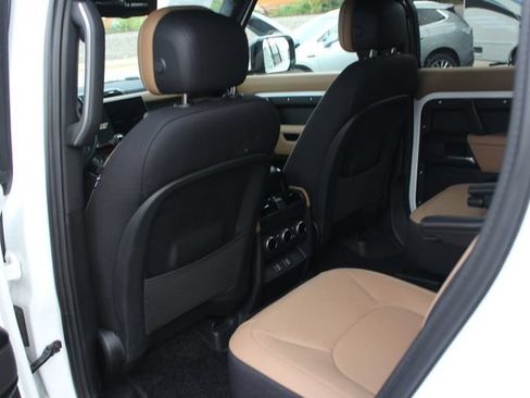 Used 2026 Land Rover Defender 130 V8 AWD/4WD image 26