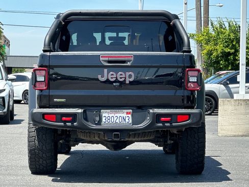 Used 2022 Jeep Gladiator Rubicon w/ LED Lighting Group AWD/4WD image 5