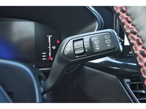 Used 2024 Ford Escape ST-Line w/ Tech Pack #1 FWD image 21