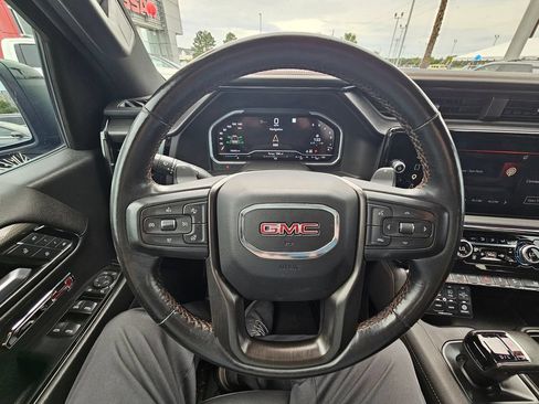 Used 2022 GMC Sierra 1500 AT4 w/ AT4 Premium Package AWD/4WD image 25
