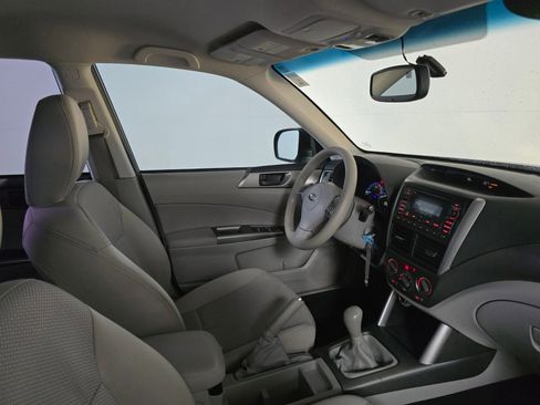 Used 2013 Subaru Forester 2.5X image 21