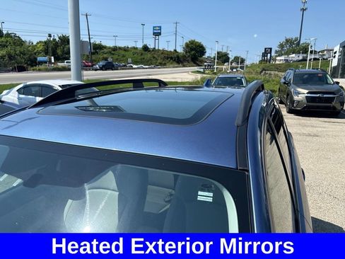 Used 2017 Subaru Forester 2.5i Premium w/ All-Weather Package AWD/4WD image 10