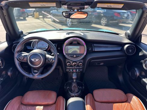Used 2017 MINI Cooper S image 21