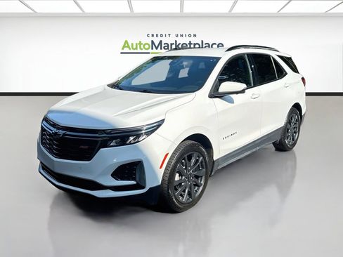 Used 2022 Chevrolet Equinox RS w/ RS Leather Package FWD image 3