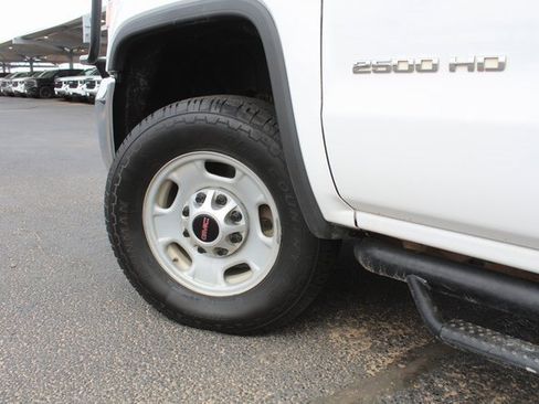 Used 2018 GMC Sierra 2500 4x4 Double Cab w/ Sierra Convenience Package image 10