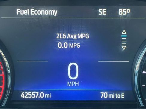 Used 2022 Ford Explorer XLT w/ Equipment Group 202A image 25