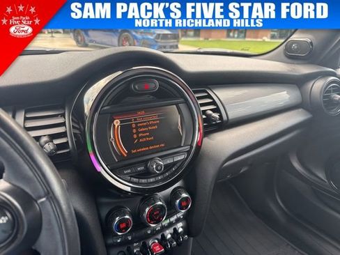Used 2018 MINI Cooper Convertible FWD image 10
