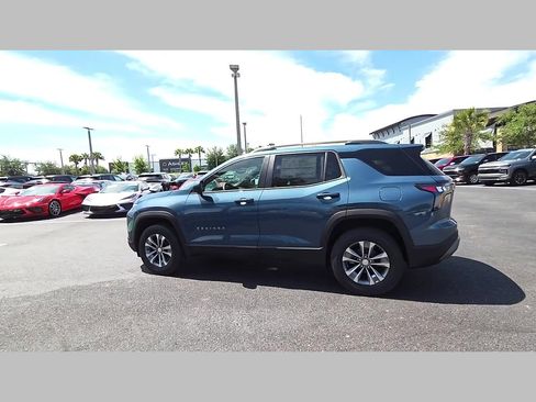 New 2026 Chevrolet Equinox LT w/ Convenience Package II FWD image 23