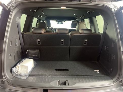 New 2025 Nissan Armada SL w/ Captain's Chari Seat Package AWD/4WD image 6