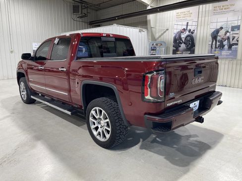 Used 2017 GMC Sierra 1500 Denali AWD/4WD image 6