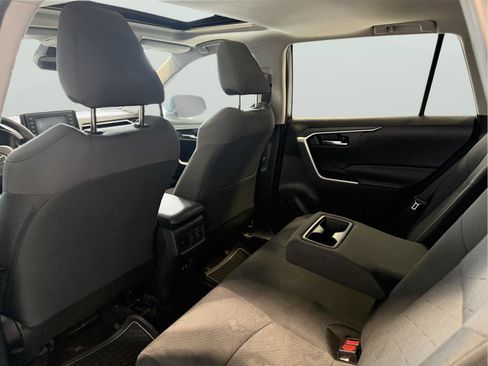 Used 2019 Toyota RAV4 XLE image 42