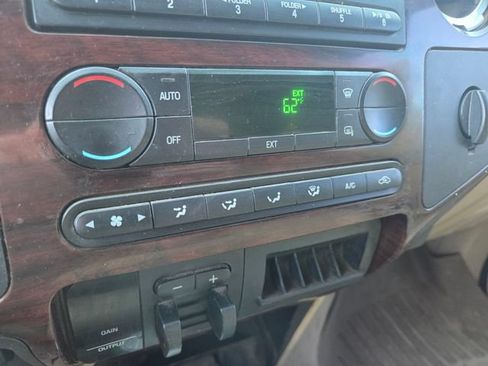 Used 2008 Ford F350 Lariat AWD/4WD image 17
