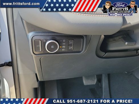 New 2026 Ford Explorer Active image 13