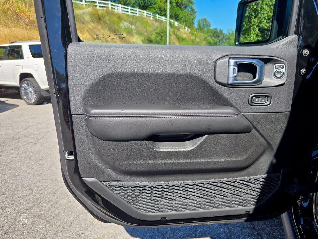 New 2027 Jeep Wrangler Unlimited Sport AWD/4WD image 35
