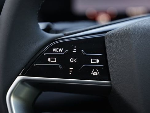New 2026 Audi Q3 quattro 2.0T AWD/4WD image 35