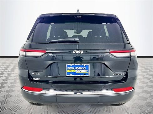 New 2025 Jeep Grand Cherokee Limited w/ Luxury Tech Group II image 5
