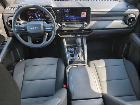 Used 2024 Chevrolet Colorado Trail Boss w/ Advanced Trailering Package image 26