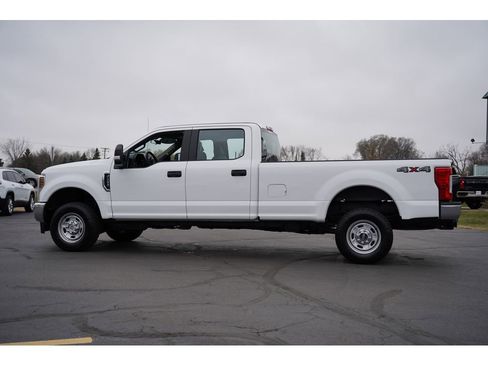 Used 2019 Ford F250 XL w/ Power Equipment Group image 6